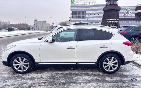 Infiniti QX50 I рестайлинг, 2016 год, 2 400 000 рублей, 21 фотография