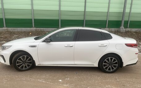 KIA Optima IV, 2018 год, 2 000 000 рублей, 4 фотография