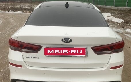 KIA Optima IV, 2018 год, 2 000 000 рублей, 3 фотография