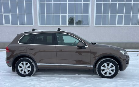 Volkswagen Touareg III, 2010 год, 2 500 000 рублей, 2 фотография