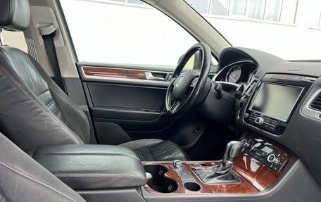 Volkswagen Touareg III, 2010 год, 2 500 000 рублей, 11 фотография