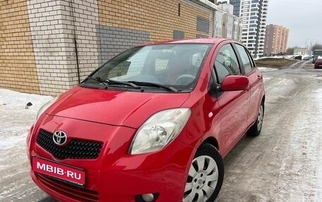 Toyota Yaris III рестайлинг, 2008 год, 669 000 рублей, 1 фотография