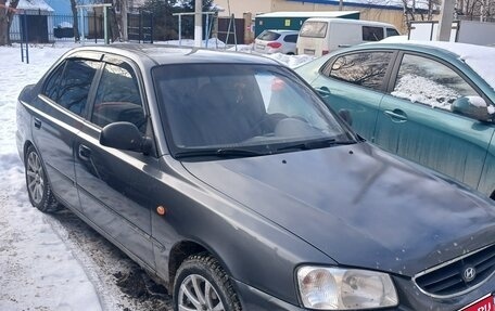 Hyundai Accent II, 2004 год, 300 000 рублей, 1 фотография