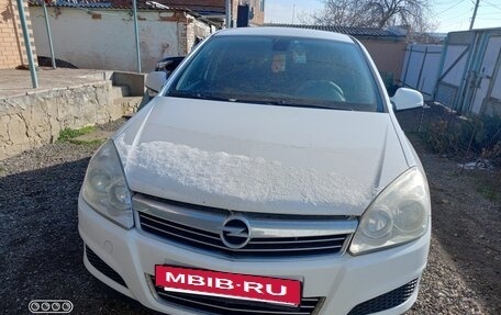 Opel Astra H, 2010 год, 650 000 рублей, 3 фотография