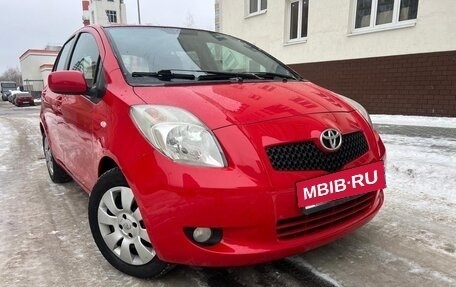 Toyota Yaris III рестайлинг, 2008 год, 669 000 рублей, 9 фотография