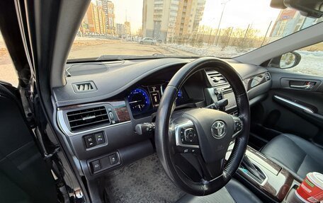 Toyota Camry, 2017 год, 2 190 000 рублей, 9 фотография