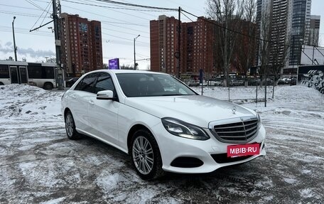 Mercedes-Benz E-Класс, 2013 год, 1 600 000 рублей, 2 фотография