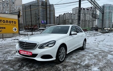 Mercedes-Benz E-Класс, 2013 год, 1 600 000 рублей, 3 фотография