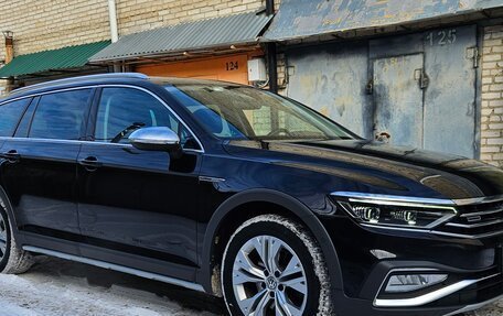 Volkswagen Passat B8 рестайлинг, 2020 год, 3 510 000 рублей, 4 фотография