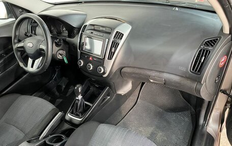 KIA cee'd I рестайлинг, 2011 год, 699 000 рублей, 13 фотография