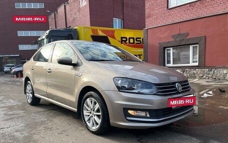 Volkswagen Polo VI (EU Market), 2017 год, 1 500 000 рублей, 26 фотография