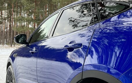 Jaguar E-Pace, 2019 год, 3 500 000 рублей, 10 фотография