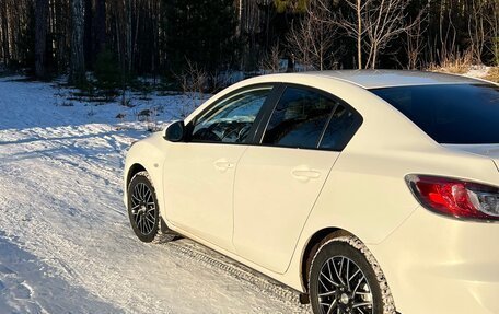 Mazda 3, 2011 год, 950 000 рублей, 5 фотография