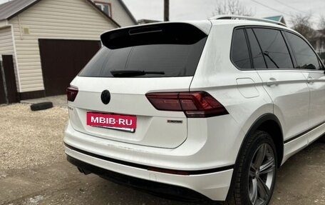 Volkswagen Tiguan II, 2018 год, 2 750 000 рублей, 4 фотография