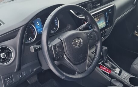 Toyota Corolla, 2016 год, 1 990 000 рублей, 5 фотография