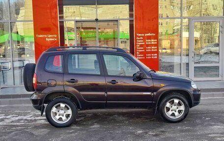 Chevrolet Niva I рестайлинг, 2010 год, 495 000 рублей, 4 фотография