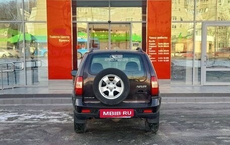 Chevrolet Niva I рестайлинг, 2010 год, 495 000 рублей, 6 фотография