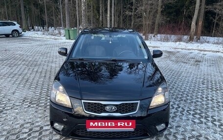 KIA Rio II, 2011 год, 700 000 рублей, 4 фотография