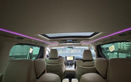 Toyota Alphard III, 2021 год, 7 300 000 рублей, 12 фотография