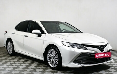 Toyota Camry, 2019 год, 3 138 000 рублей, 3 фотография