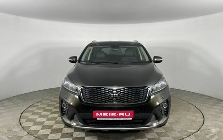 KIA Sorento III Prime рестайлинг, 2018 год, 2 750 000 рублей, 2 фотография