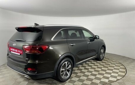 KIA Sorento III Prime рестайлинг, 2018 год, 2 750 000 рублей, 5 фотография