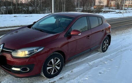 Renault Megane III, 2014 год, 850 000 рублей, 2 фотография