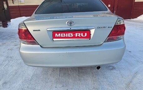 Toyota Camry V40, 2005 год, 705 000 рублей, 5 фотография