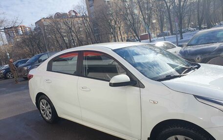 KIA Rio IV, 2018 год, 1 400 000 рублей, 1 фотография