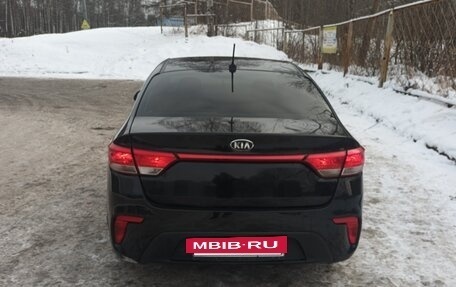 KIA Rio IV, 2018 год, 1 150 000 рублей, 4 фотография