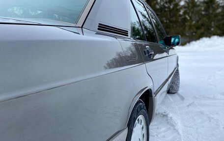 Mercedes-Benz 190 (W201), 1992 год, 1 000 000 рублей, 7 фотография