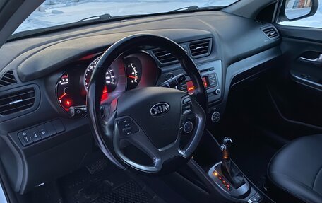 KIA Rio III рестайлинг, 2016 год, 1 090 000 рублей, 5 фотография