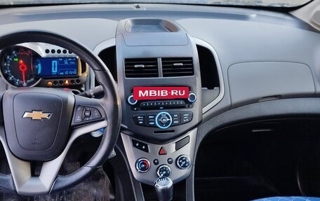 Chevrolet Aveo III, 2013 год, 700 000 рублей, 4 фотография