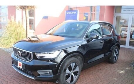 Volvo XC40 I, 2022 год, 3 500 000 рублей, 2 фотография