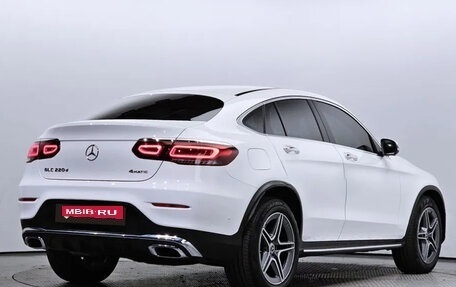 Mercedes-Benz GLC Coupe, 2022 год, 4 380 000 рублей, 2 фотография