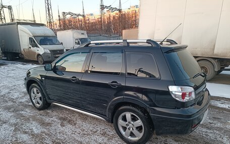 Mitsubishi Outlander III рестайлинг 3, 2007 год, 670 000 рублей, 6 фотография