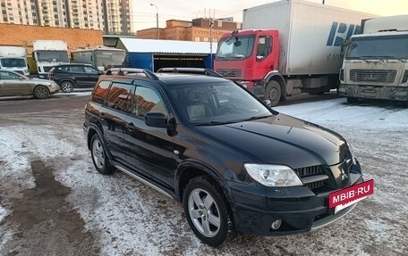 Mitsubishi Outlander III рестайлинг 3, 2007 год, 670 000 рублей, 4 фотография