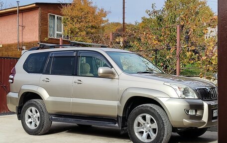 Toyota Land Cruiser Prado 120 рестайлинг, 2003 год, 1 900 000 рублей, 7 фотография