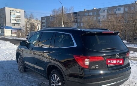 Honda Pilot III рестайлинг, 2019 год, 4 650 000 рублей, 4 фотография