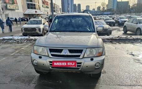 Mitsubishi Pajero III рестайлинг, 2004 год, 1 200 000 рублей, 17 фотография