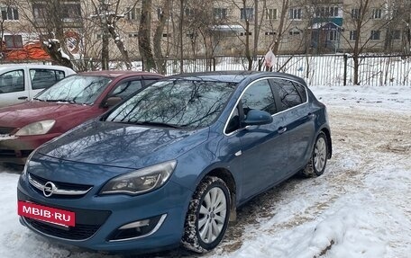 Opel Astra J, 2012 год, 720 000 рублей, 4 фотография