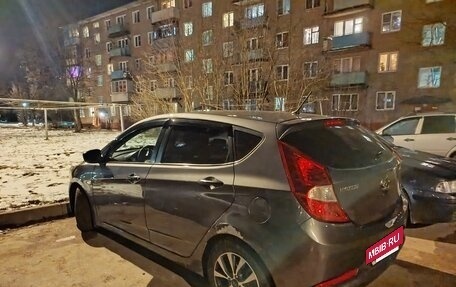 Hyundai Solaris II рестайлинг, 2015 год, 750 000 рублей, 18 фотография