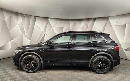 Volkswagen Tiguan II, 2021 год, 4 517 700 рублей, 5 фотография