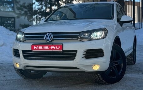 Volkswagen Touareg III, 2014 год, 2 800 000 рублей, 1 фотография