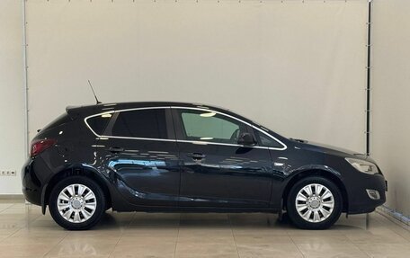 Opel Astra J, 2012 год, 860 000 рублей, 11 фотография