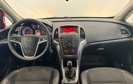 Opel Astra J, 2012 год, 860 000 рублей, 16 фотография