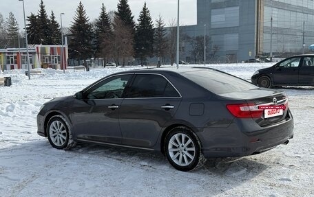 Toyota Camry, 2012 год, 2 130 000 рублей, 4 фотография