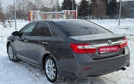 Toyota Camry, 2012 год, 2 130 000 рублей, 6 фотография