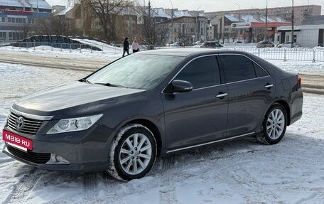 Toyota Camry, 2012 год, 2 130 000 рублей, 3 фотография