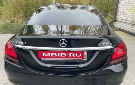 Mercedes-Benz C-Класс, 2019 год, 3 900 000 рублей, 4 фотография